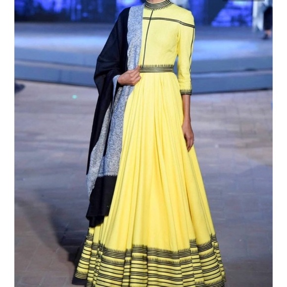 lengha anarkali churidaar salwar  saree - Picture 1 of 6